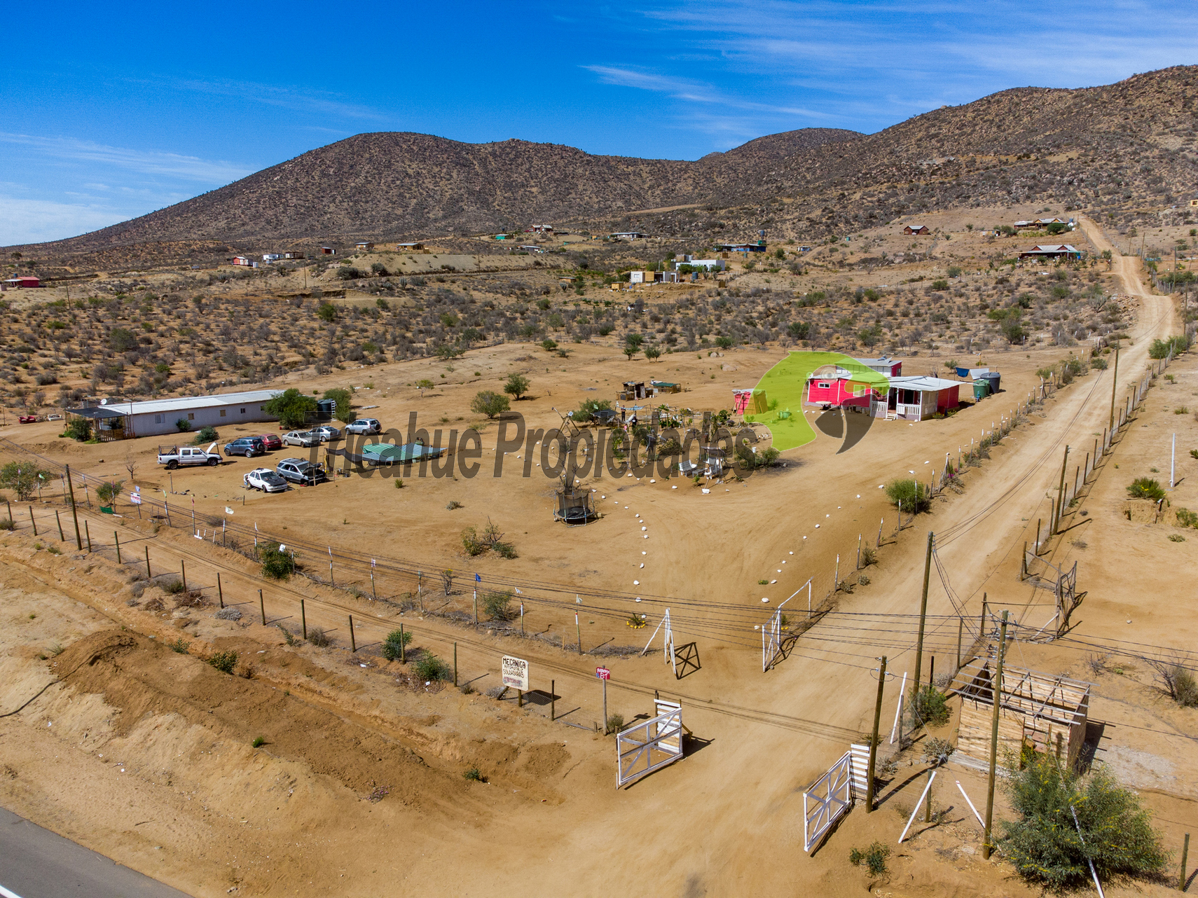 Venta de gran parcela de 1 hectárea, 2 casas. A 15 minutos de Ovalle. $135 millones