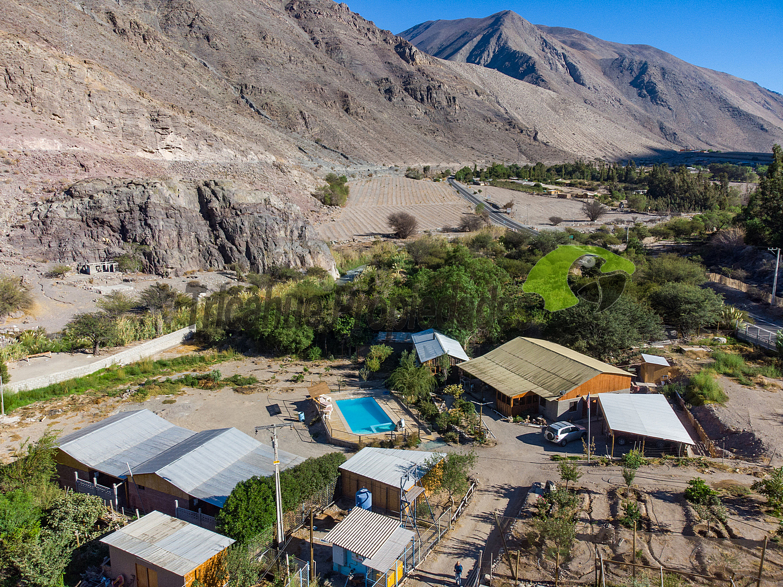 Parcela con casa, piscina y dos cabañas. Potencial turístico. Varillar, Valle del Elqui. $280 millones