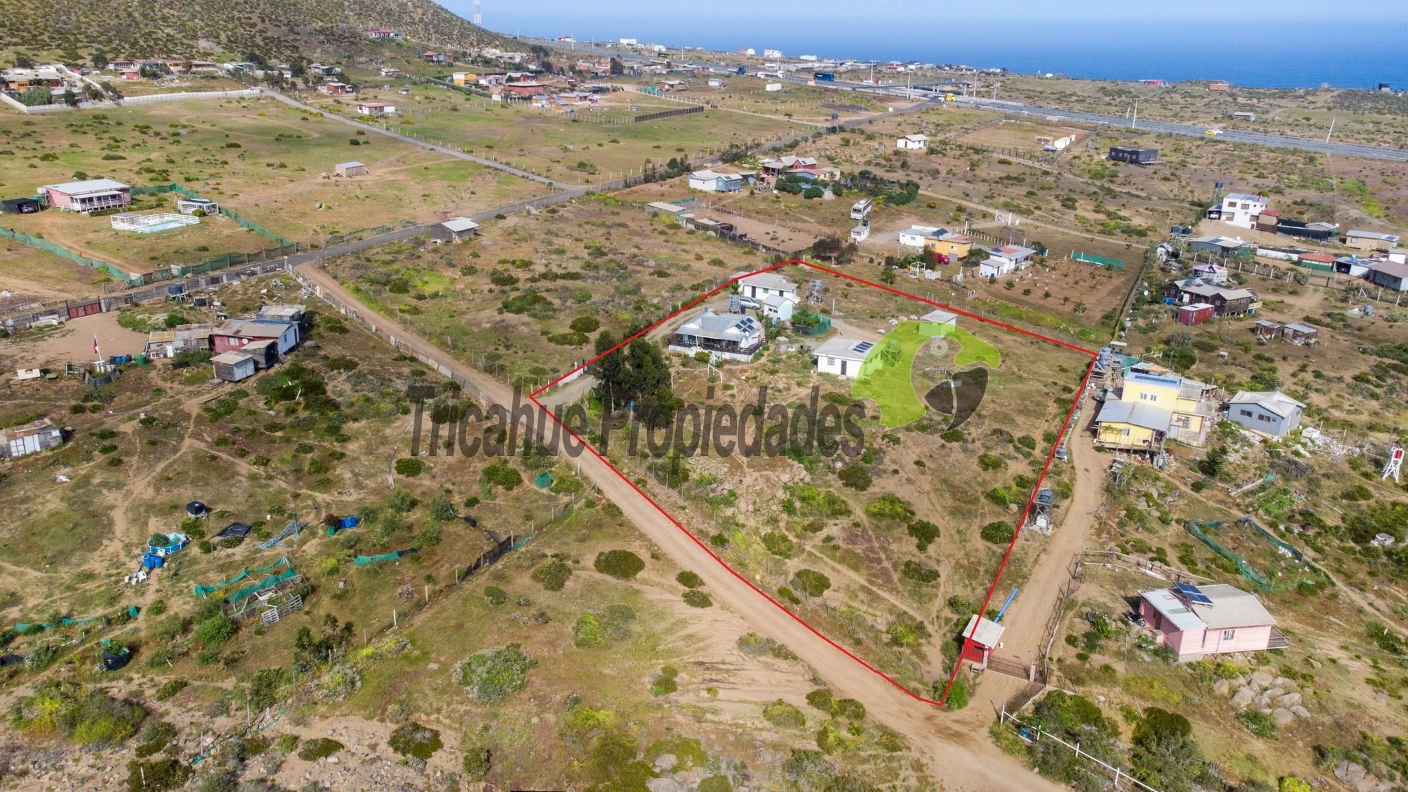 Parcela con 3 casas, bodega y garaje techado, sector El Arrayán. La Serena. $100 millones