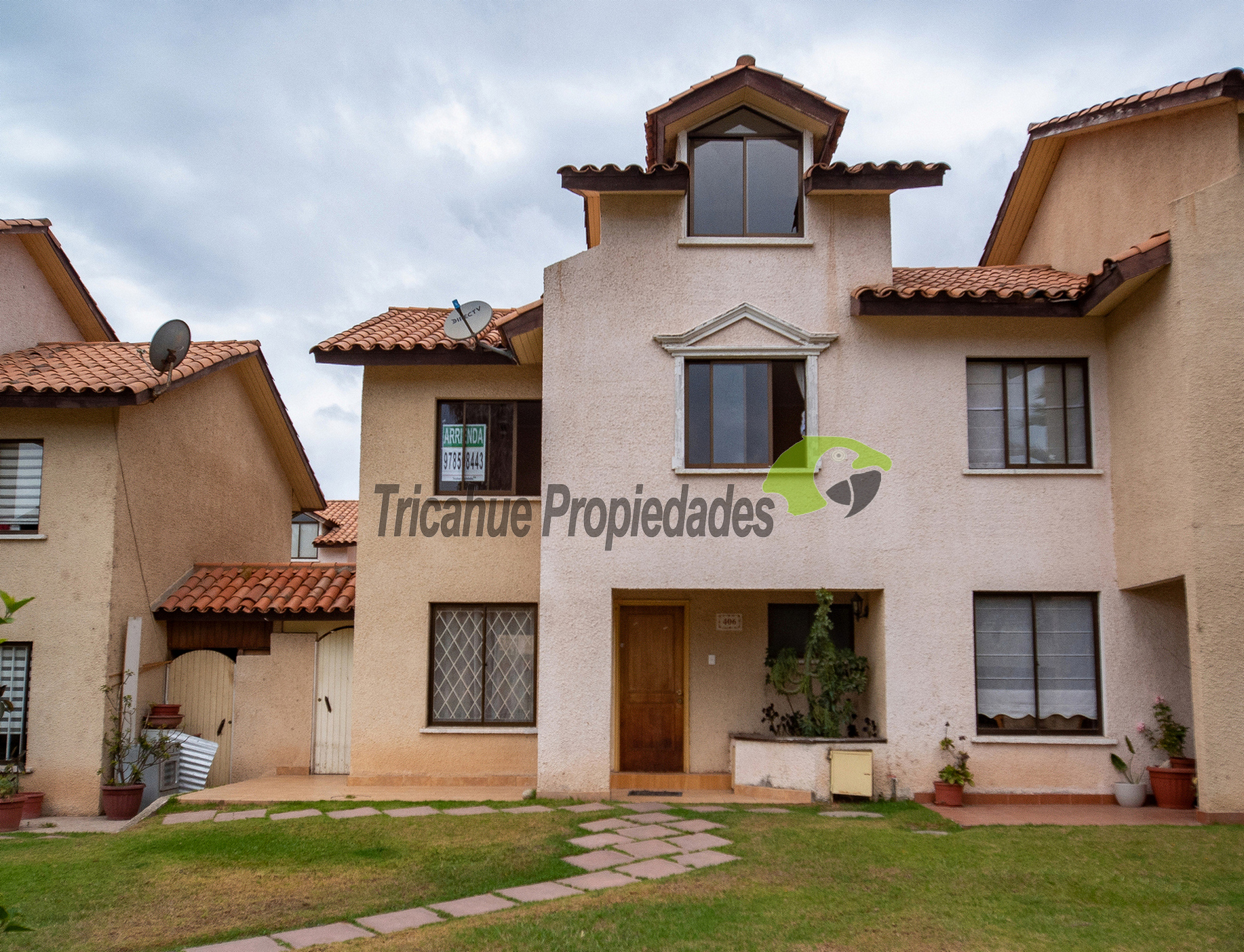 Arriendo de amplia casa, en exclusivo condominio San Joaquín, 4D y 3B. La Serena. $750.000